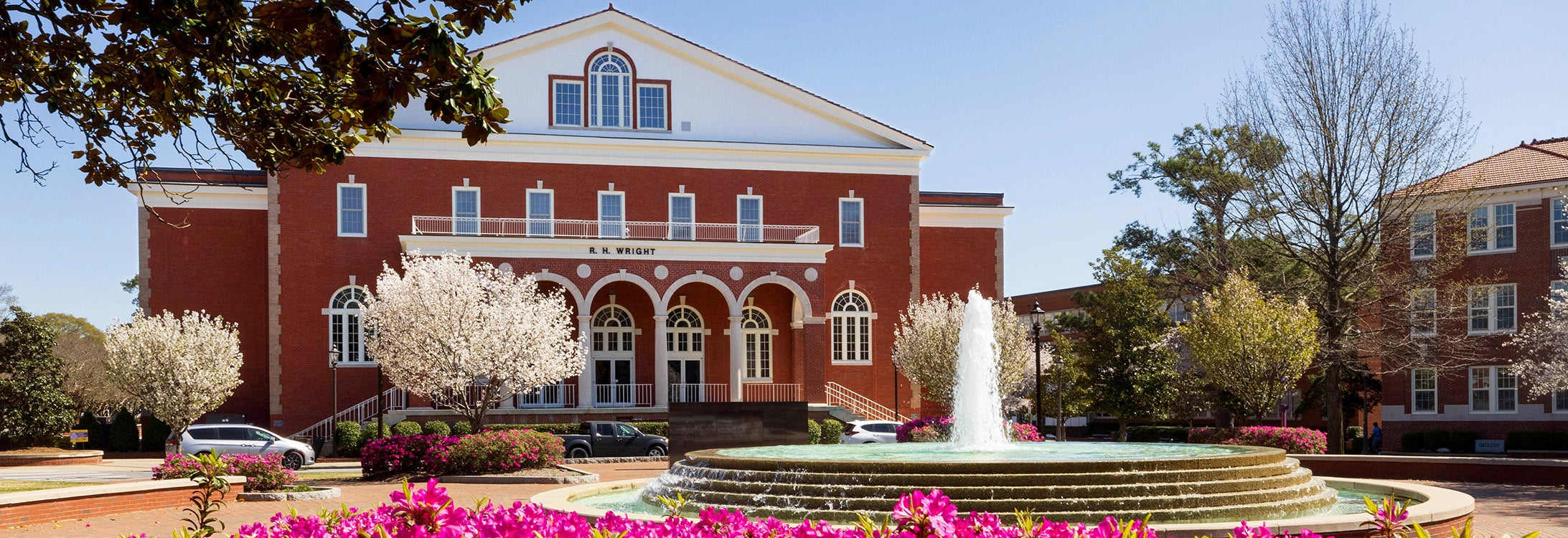 Wright Auditorium and Fountain